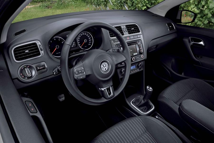  Volkswagen Polo 3-Door 2009 года  (фото 3 из 21)